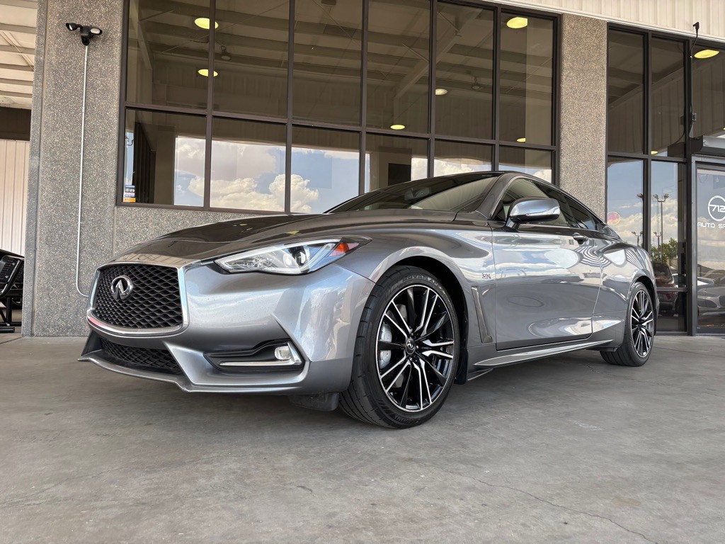 2018 INFINITI Q60 Image 39