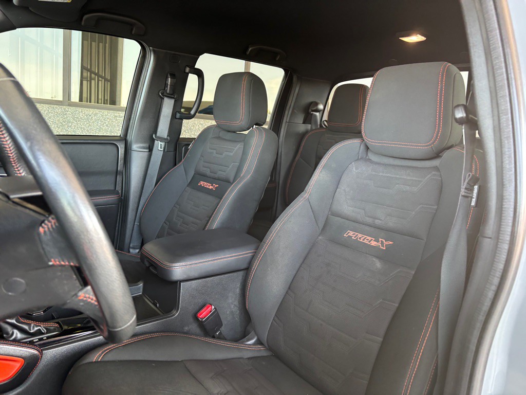 2022 Nissan Frontier Image 6