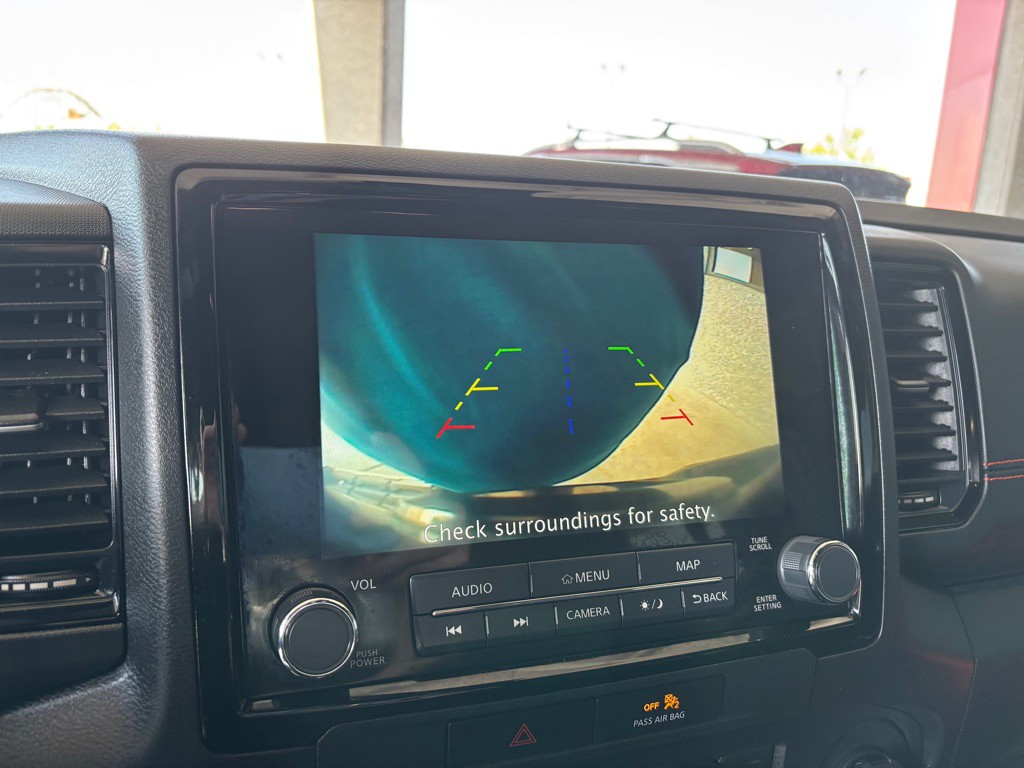 2022 Nissan Frontier Image 13