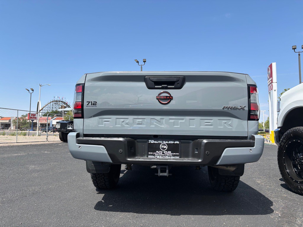 2022 Nissan Frontier Image 33