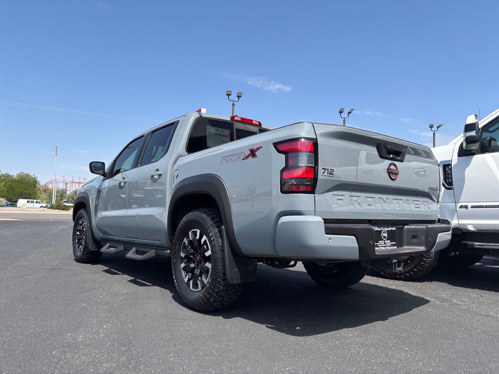 2022 Nissan Frontier Image 35
