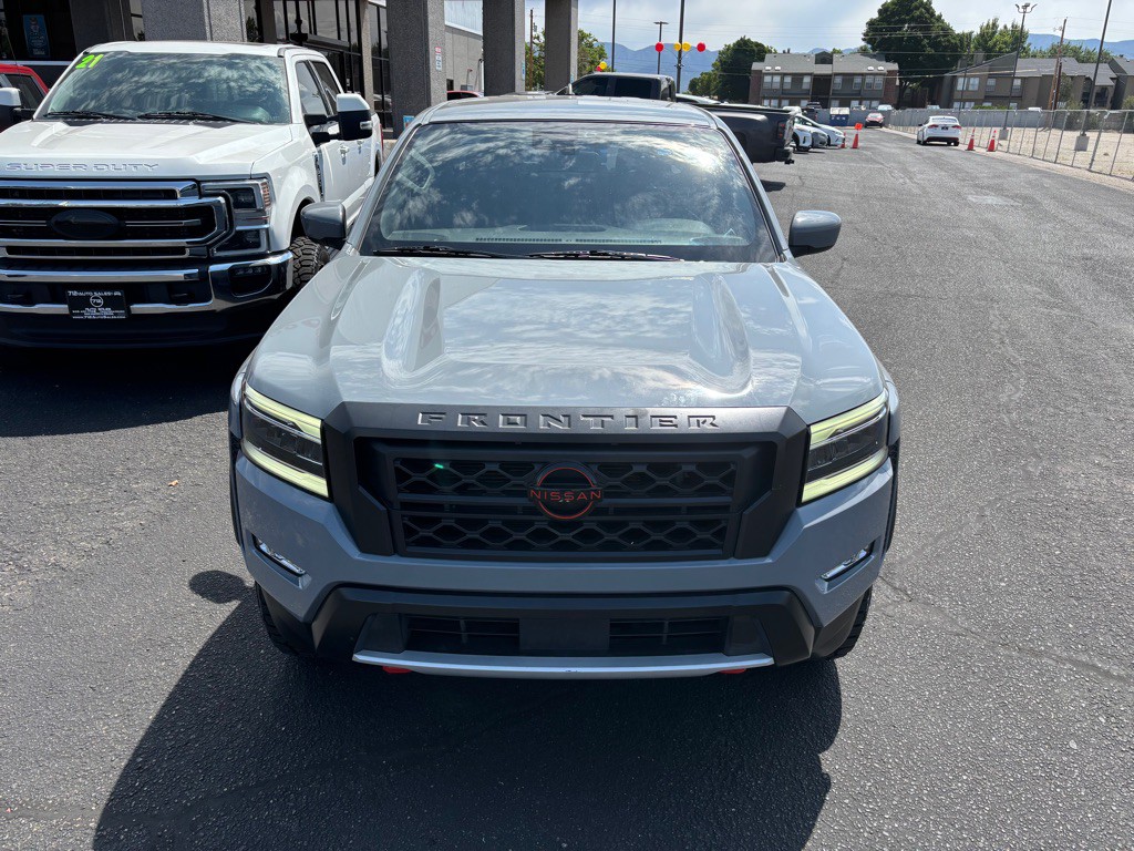 2022 Nissan Frontier Image 40