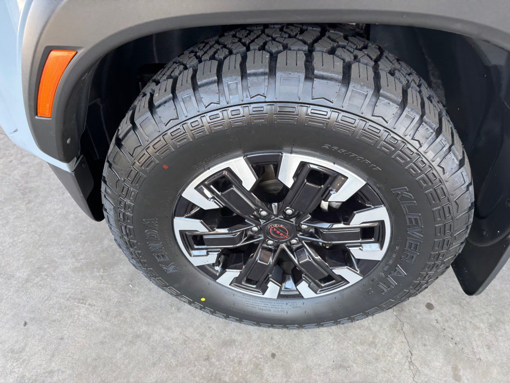 2022 Nissan Frontier Image 46