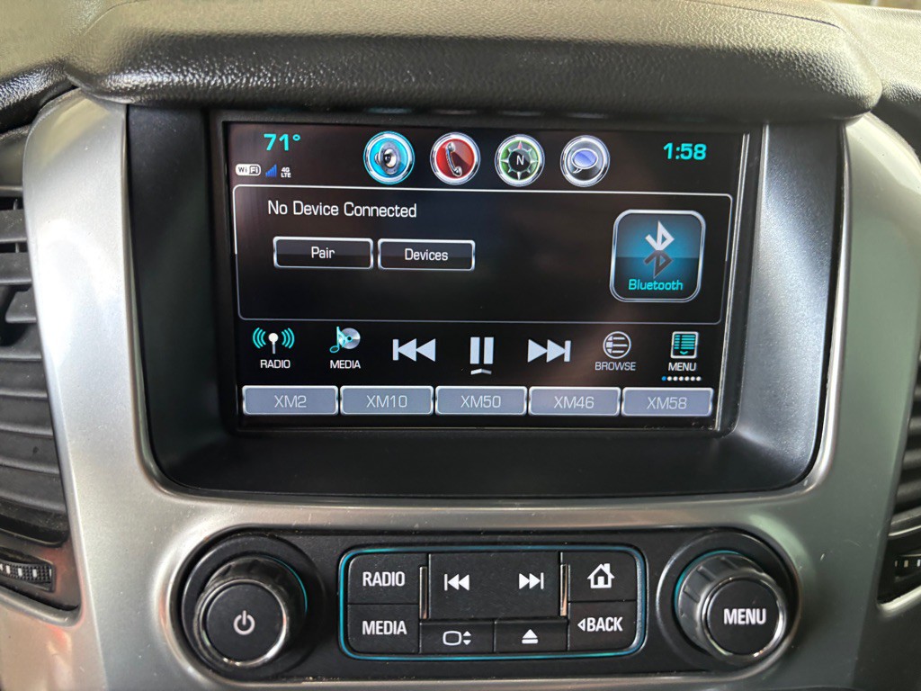 2017 Chevrolet Suburban Image 11