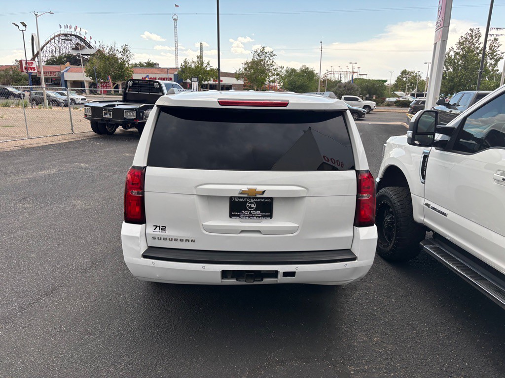 2017 Chevrolet Suburban Image 41