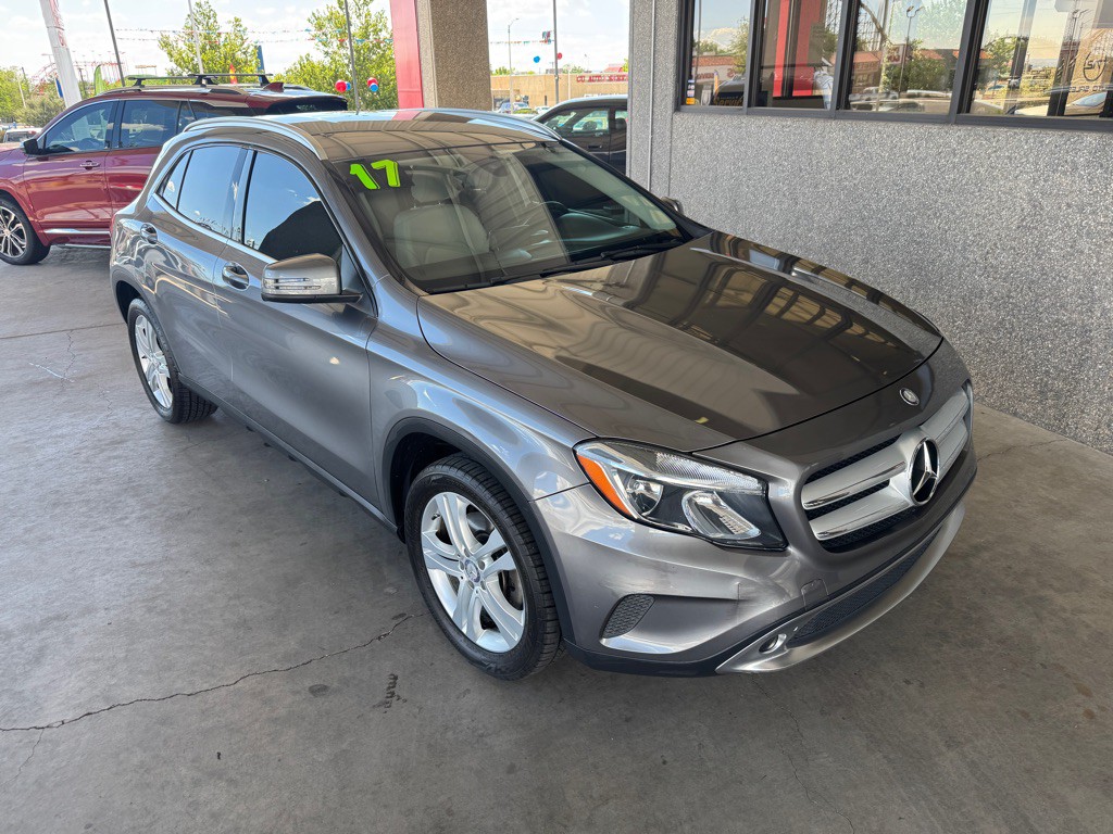 2017 Mercedes-Benz GLA-Class Image 4