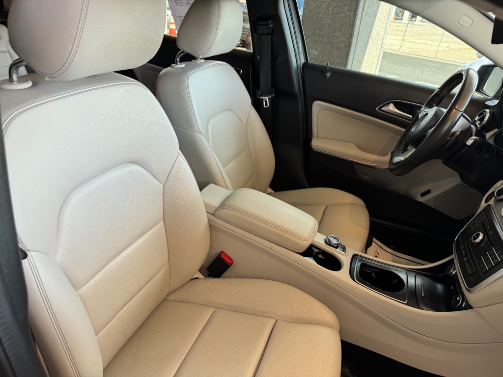 2017 Mercedes-Benz GLA-Class Image 21