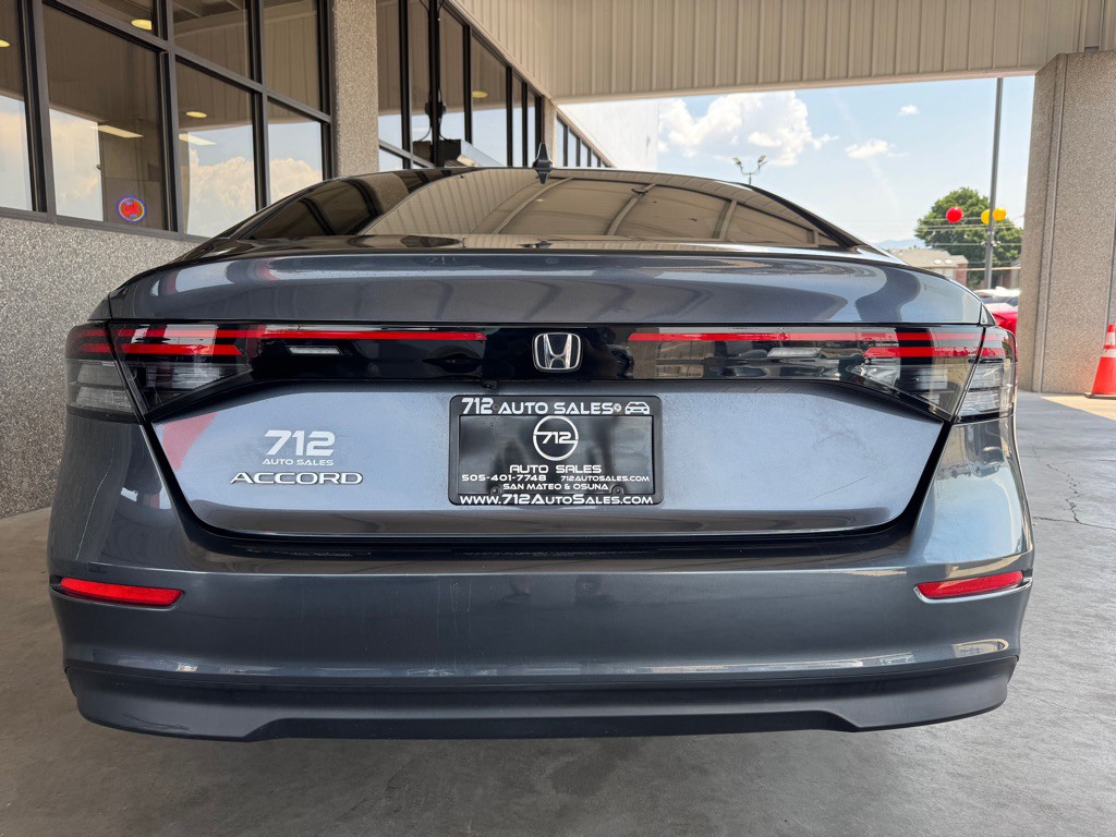 2023 Honda Accord Image 32