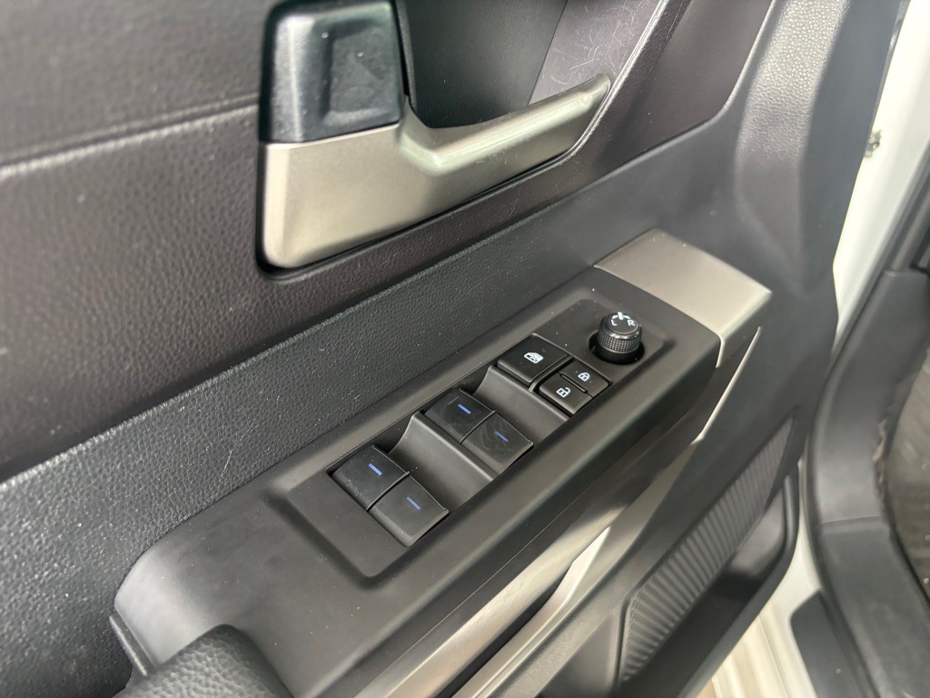 2023 Toyota Tundra Image 7