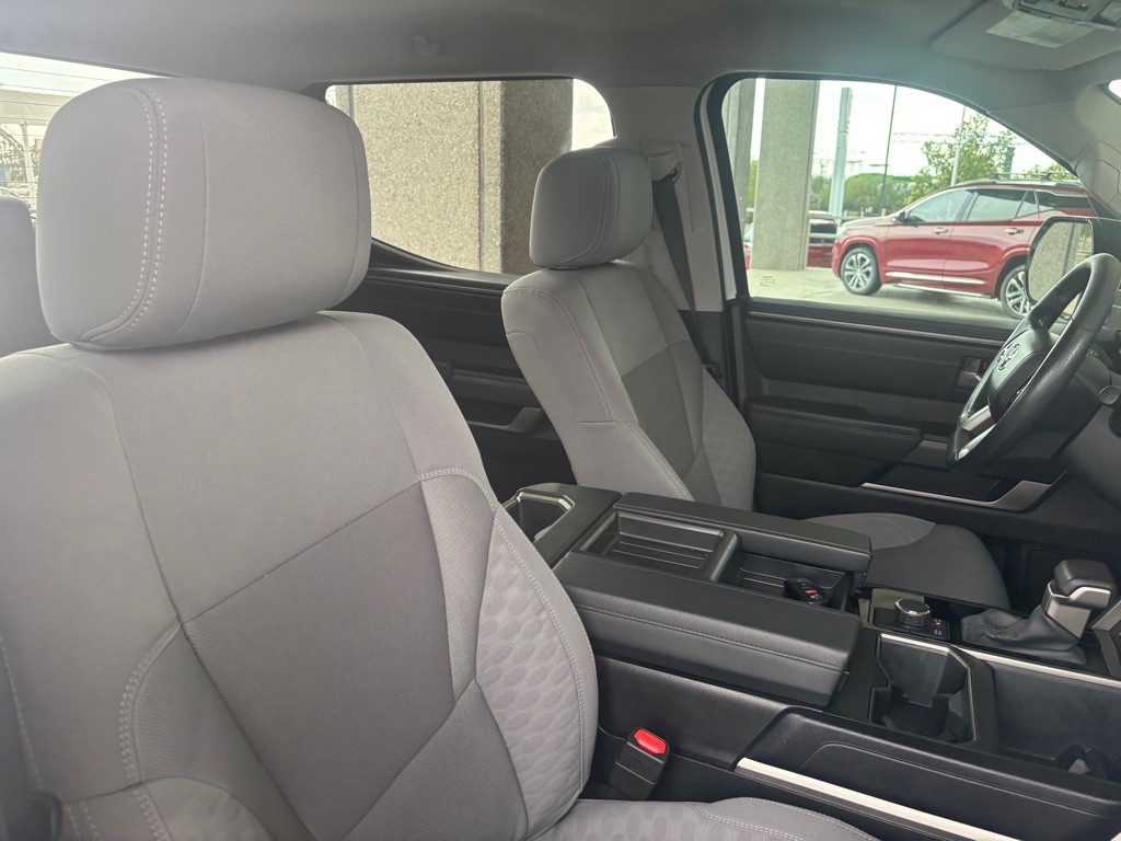 2023 Toyota Tundra Image 20