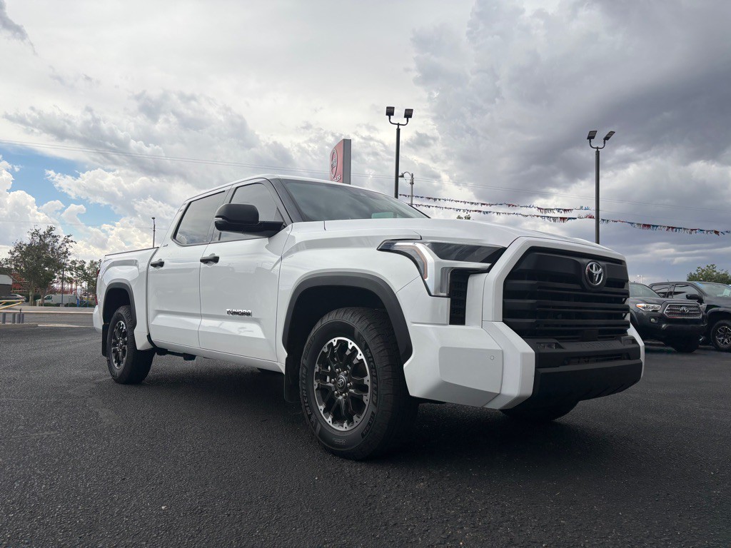 2023 Toyota Tundra Image 25