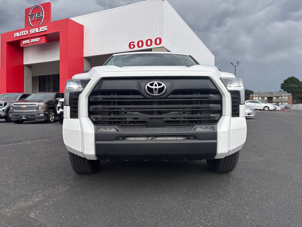 2023 Toyota Tundra Image 39