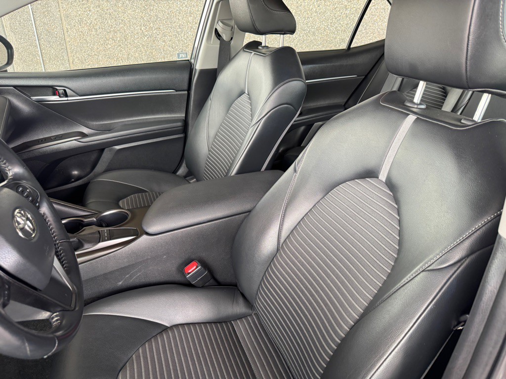 2023 Toyota Camry Image 6