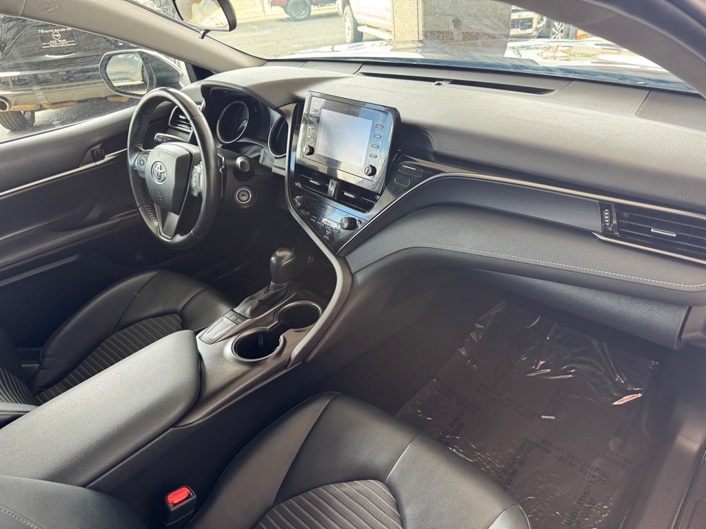 2023 Toyota Camry Image 19