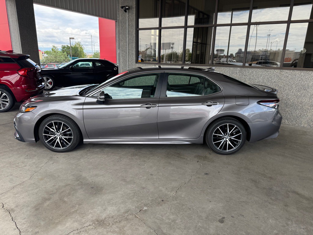 2023 Toyota Camry Image 27