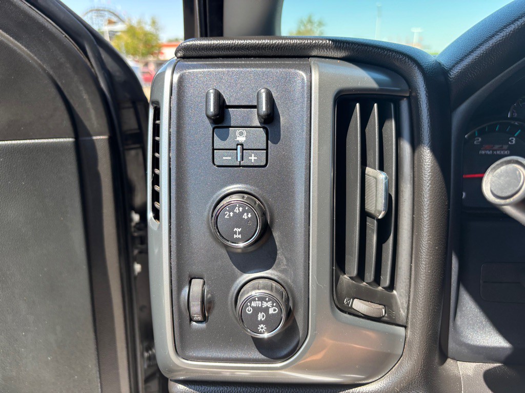 2016 Chevrolet Silverado 1500 Image 16