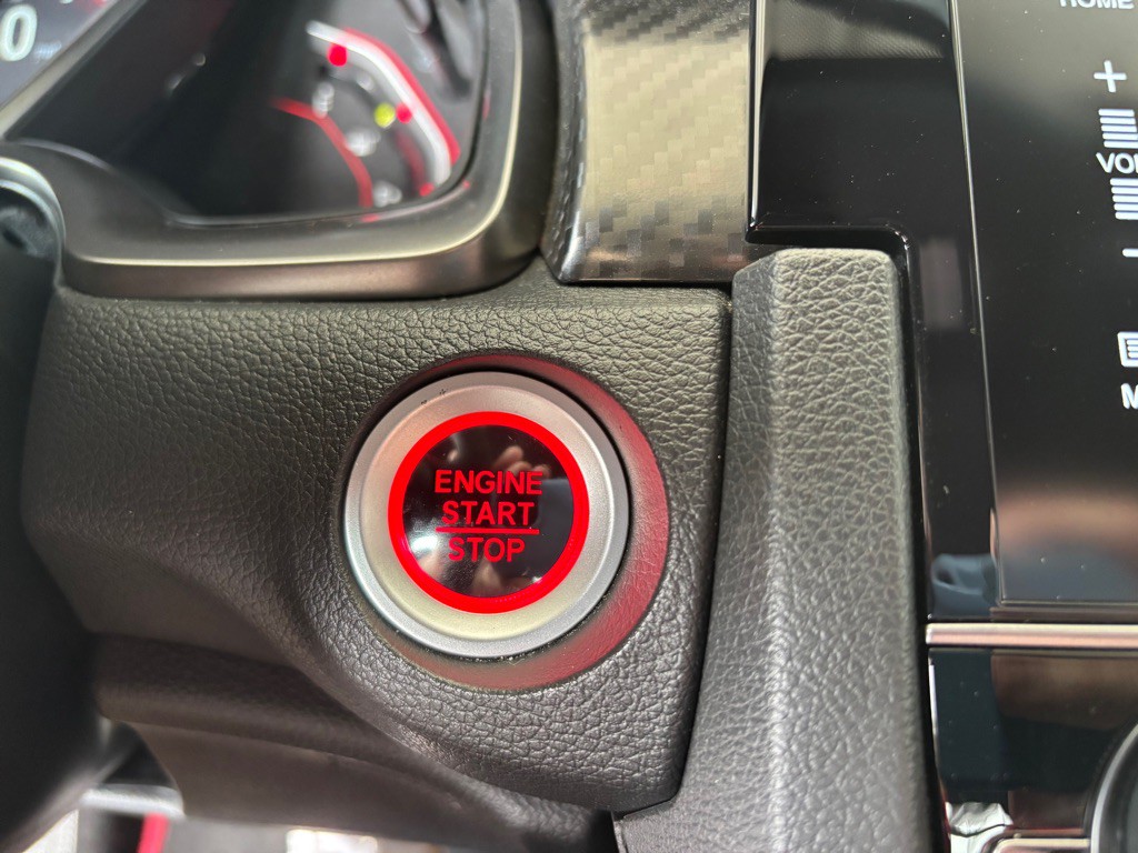 2018 Honda Civic Image 17