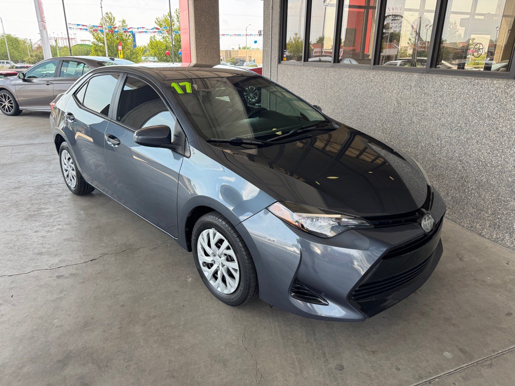 2017 Toyota Corolla Image 37