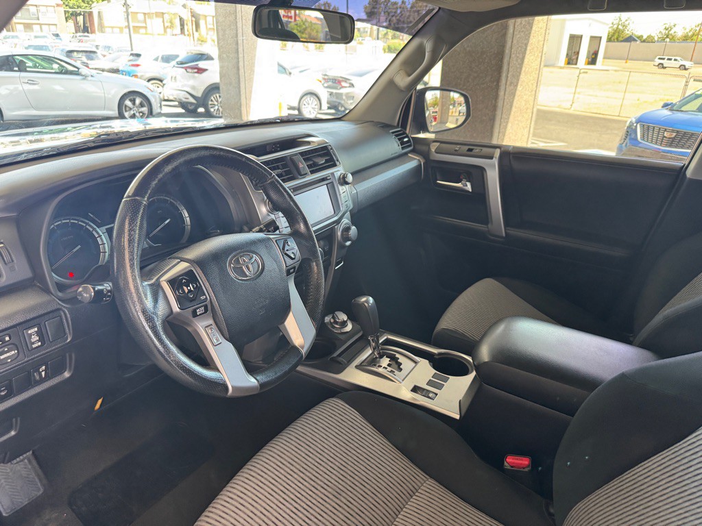2014 Toyota 4Runner Image 8