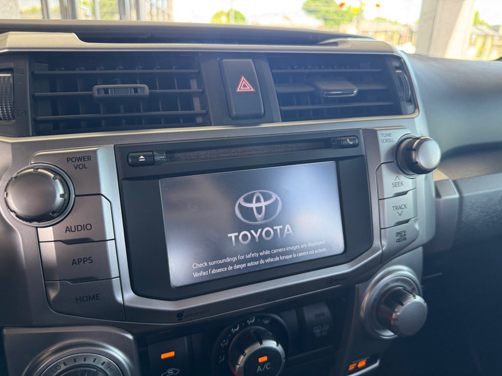2014 Toyota 4Runner Image 11