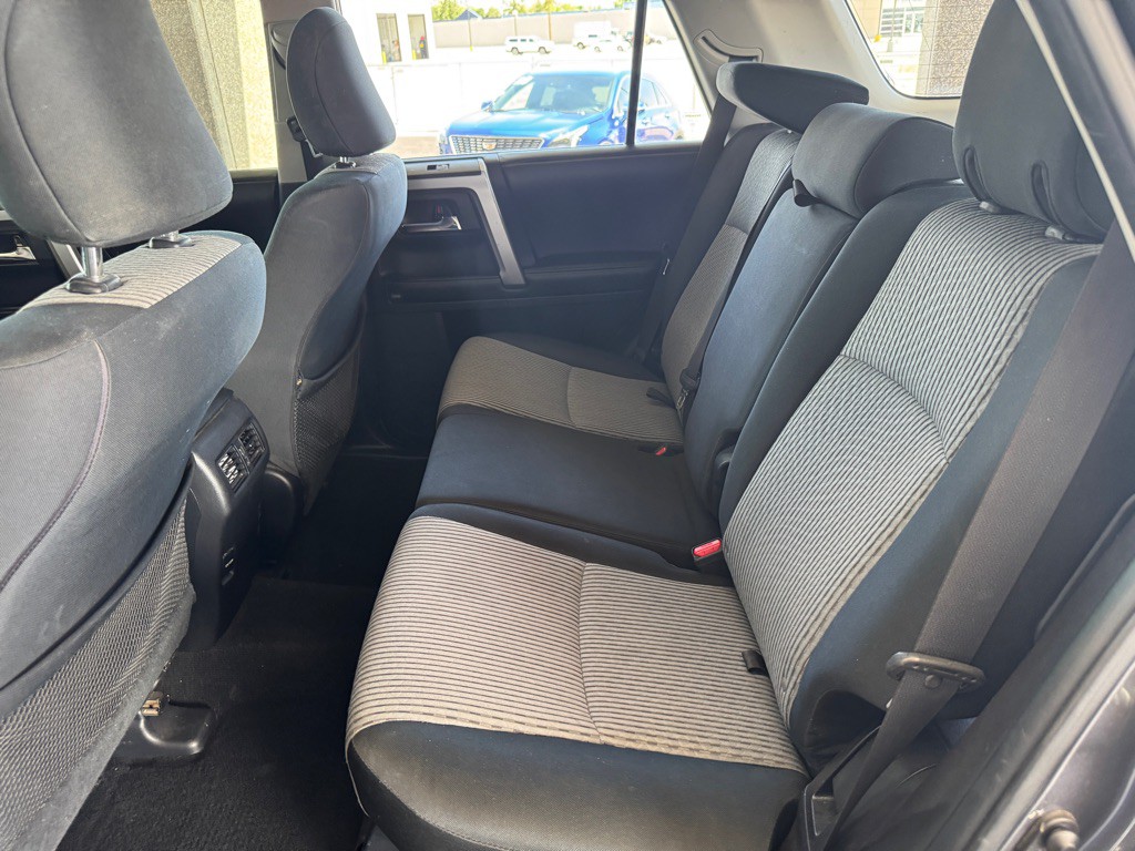 2014 Toyota 4Runner Image 15