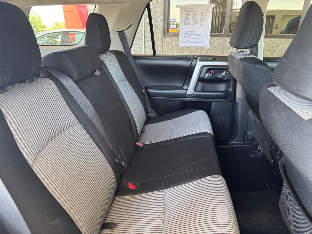 2014 Toyota 4Runner Image 18
