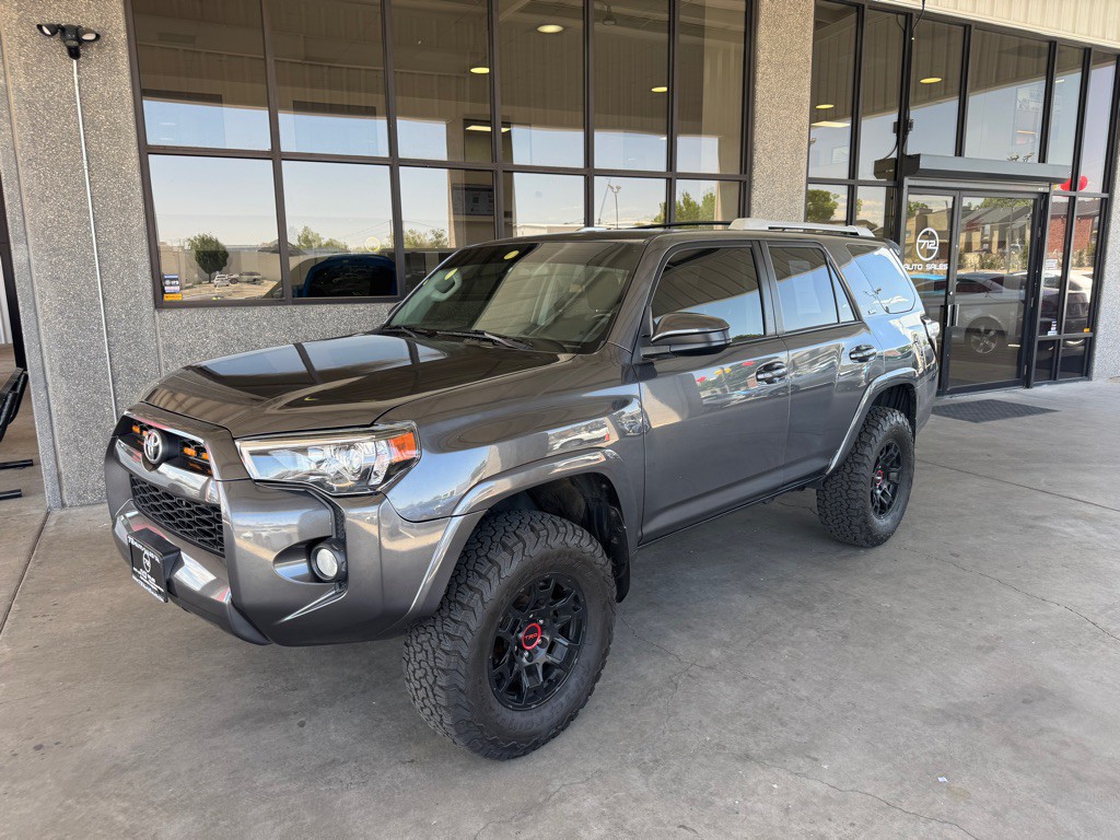 2014 Toyota 4Runner Image 24