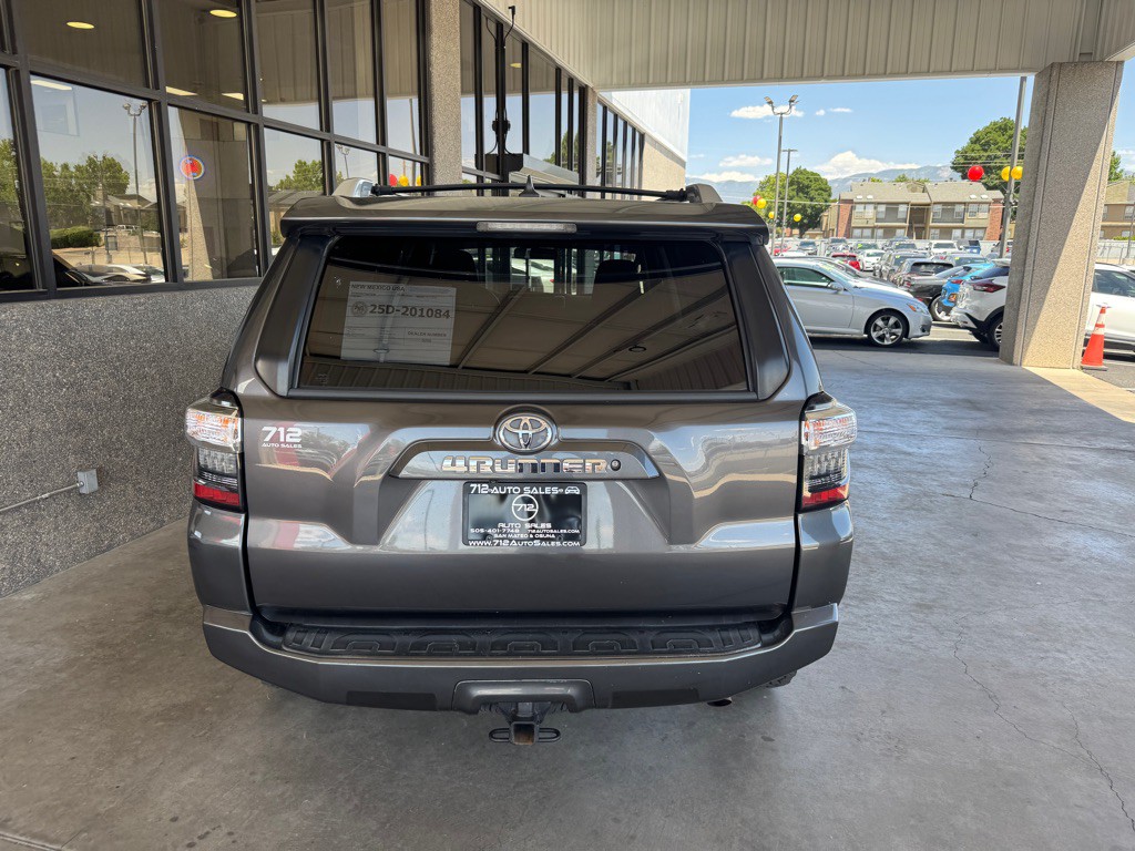 2014 Toyota 4Runner Image 30