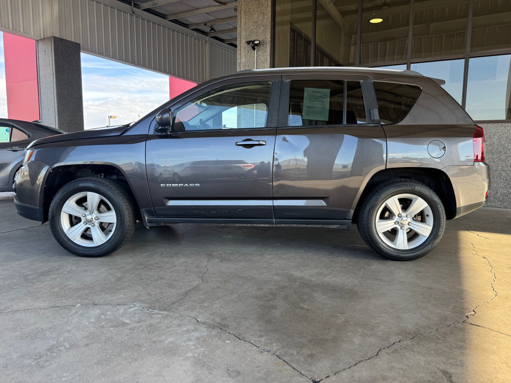 2017 Jeep Compass Image 27