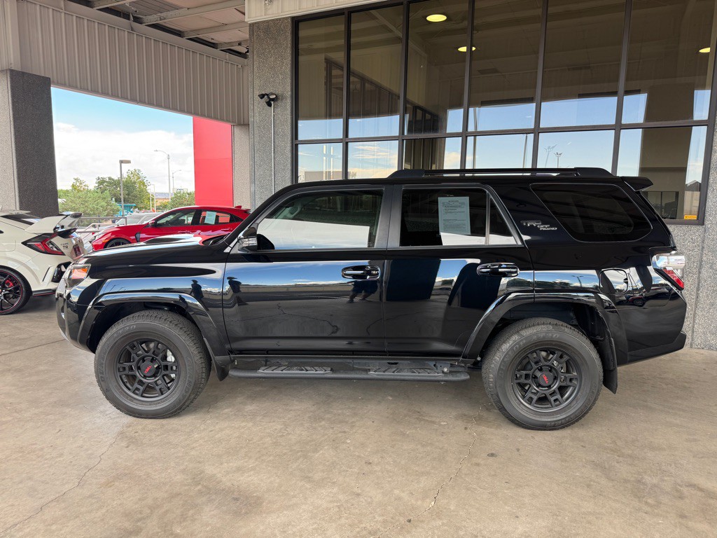 2023 Toyota 4Runner Image 2