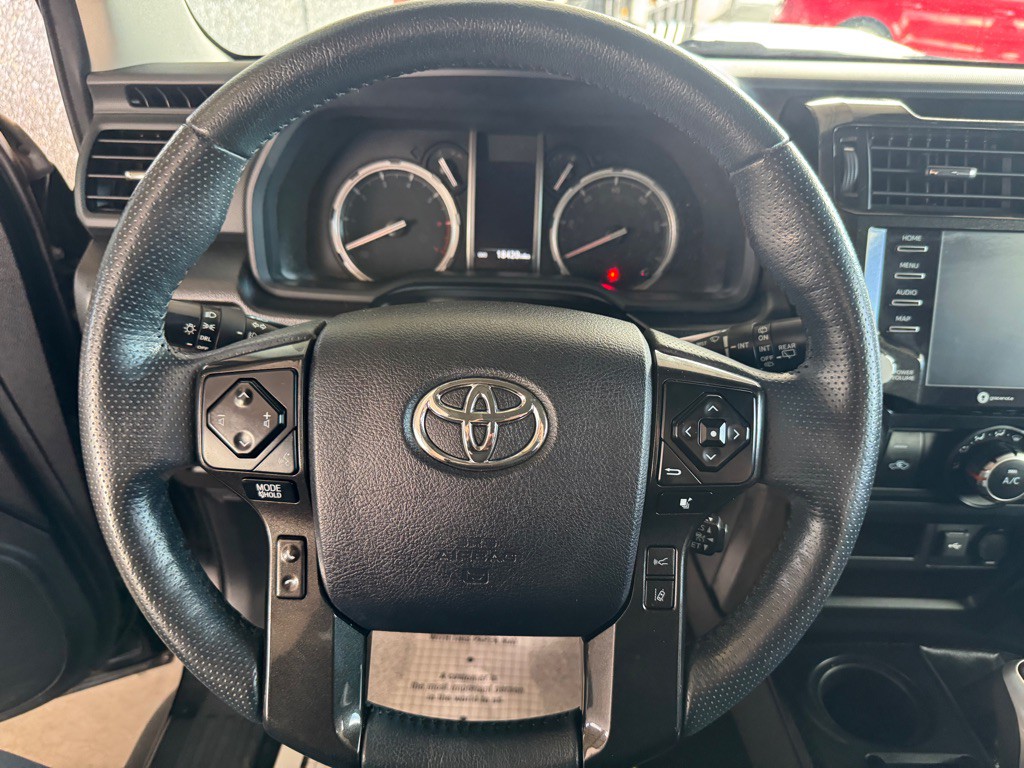 2023 Toyota 4Runner Image 9