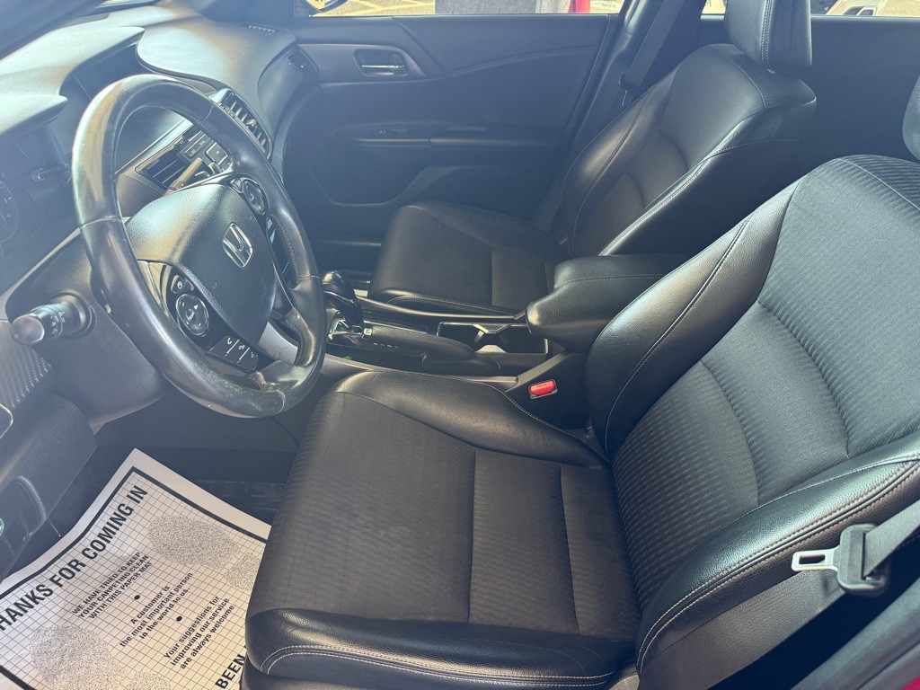 2016 Honda Accord Image 6