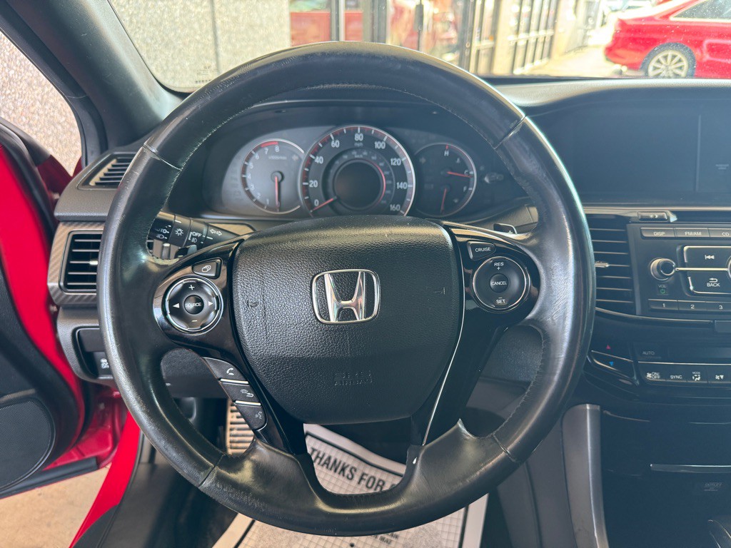2016 Honda Accord Image 9