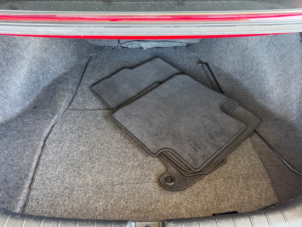 2016 Honda Accord Image 18