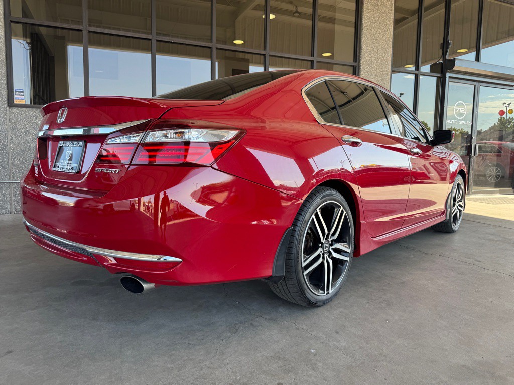 2016 Honda Accord Image 36