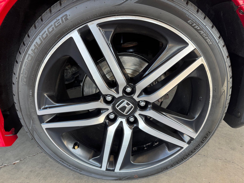2016 Honda Accord Image 41