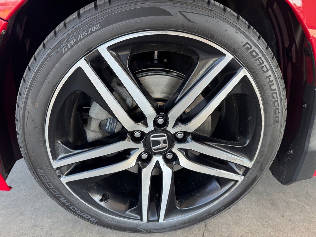 2016 Honda Accord Image 42