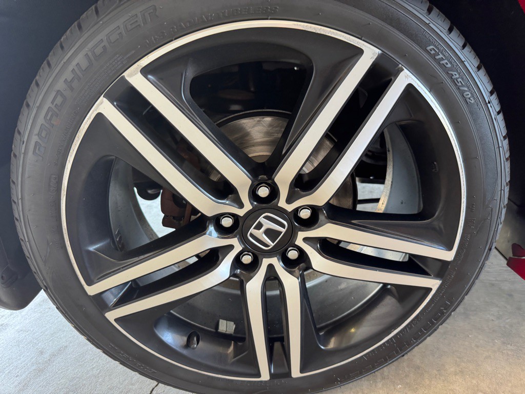 2016 Honda Accord Image 43