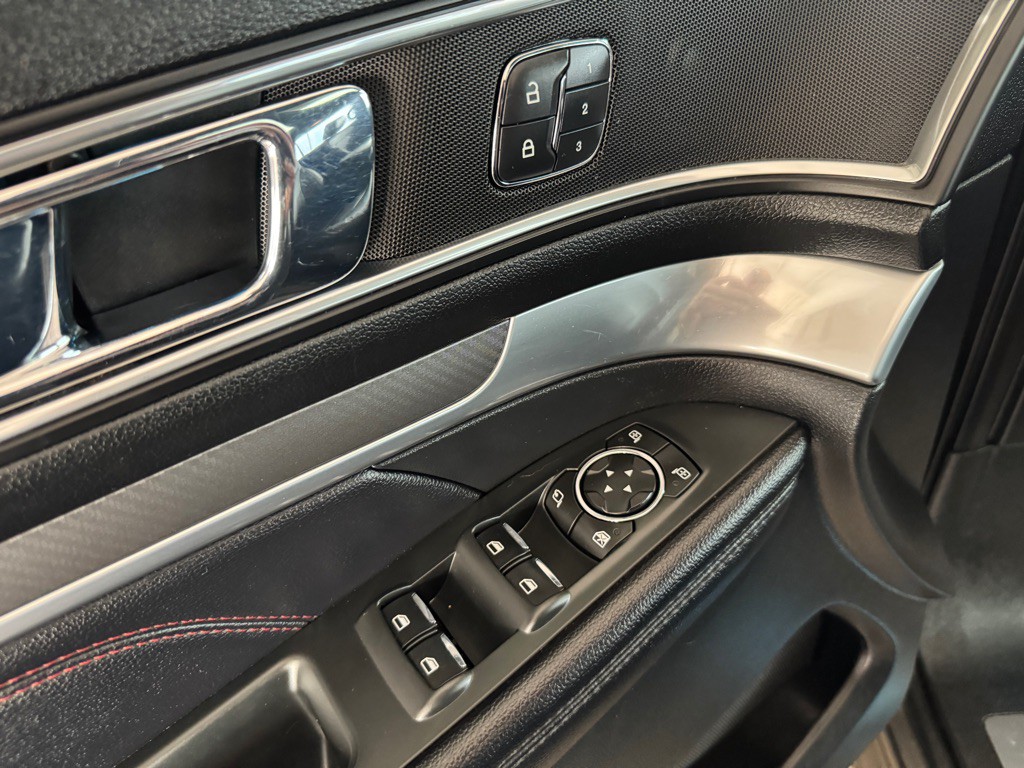 2018 Ford Explorer Image 5