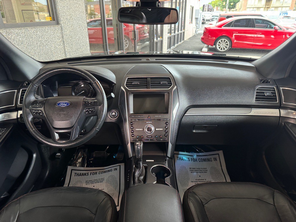 2018 Ford Explorer Image 19