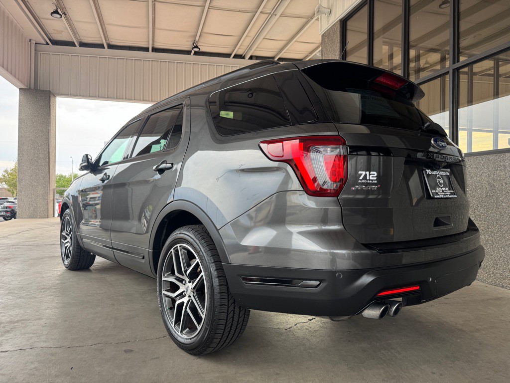 2018 Ford Explorer Image 37