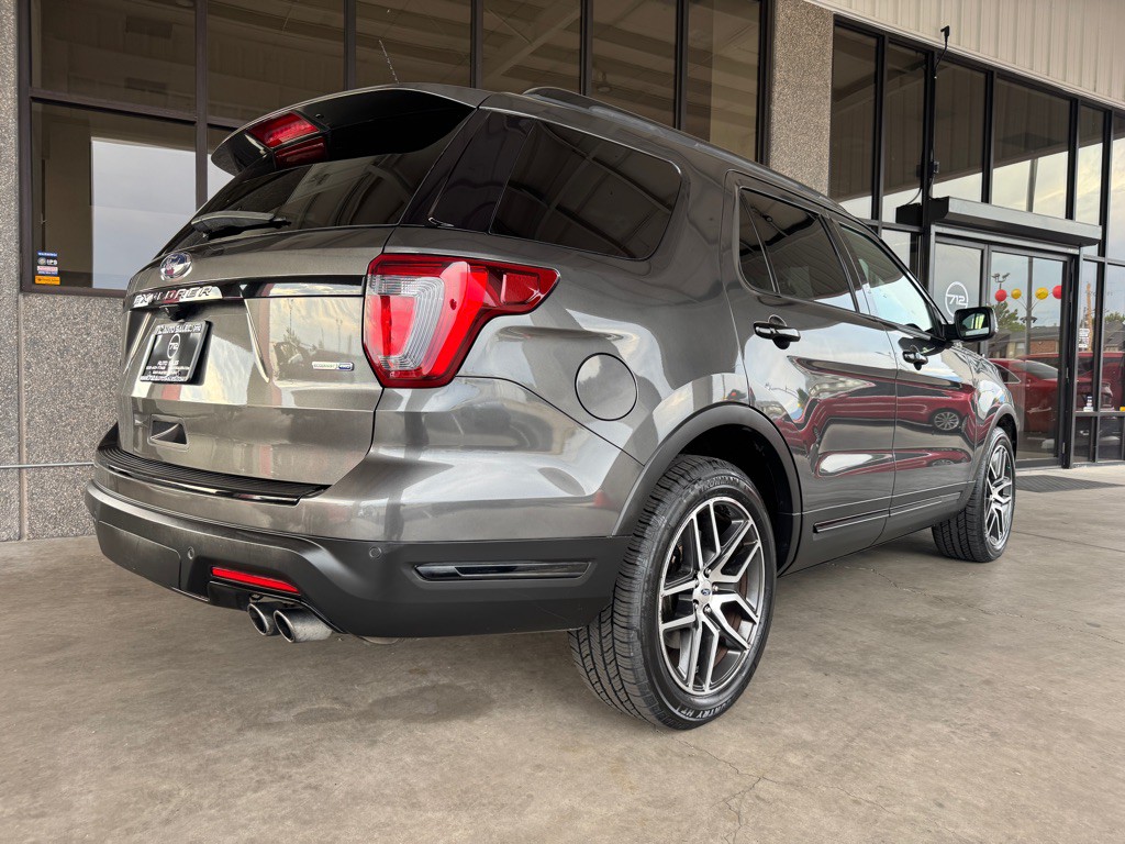 2018 Ford Explorer Image 42
