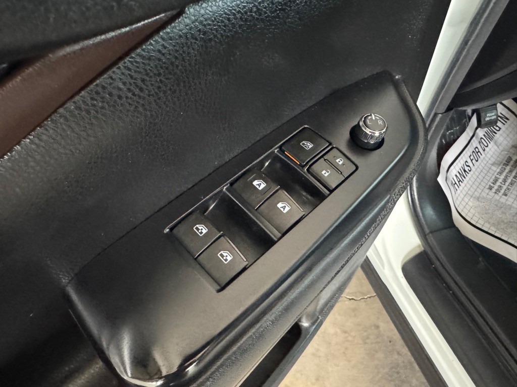 2018 Toyota Highlander Image 5
