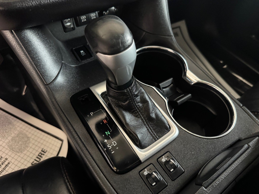 2018 Toyota Highlander Image 11