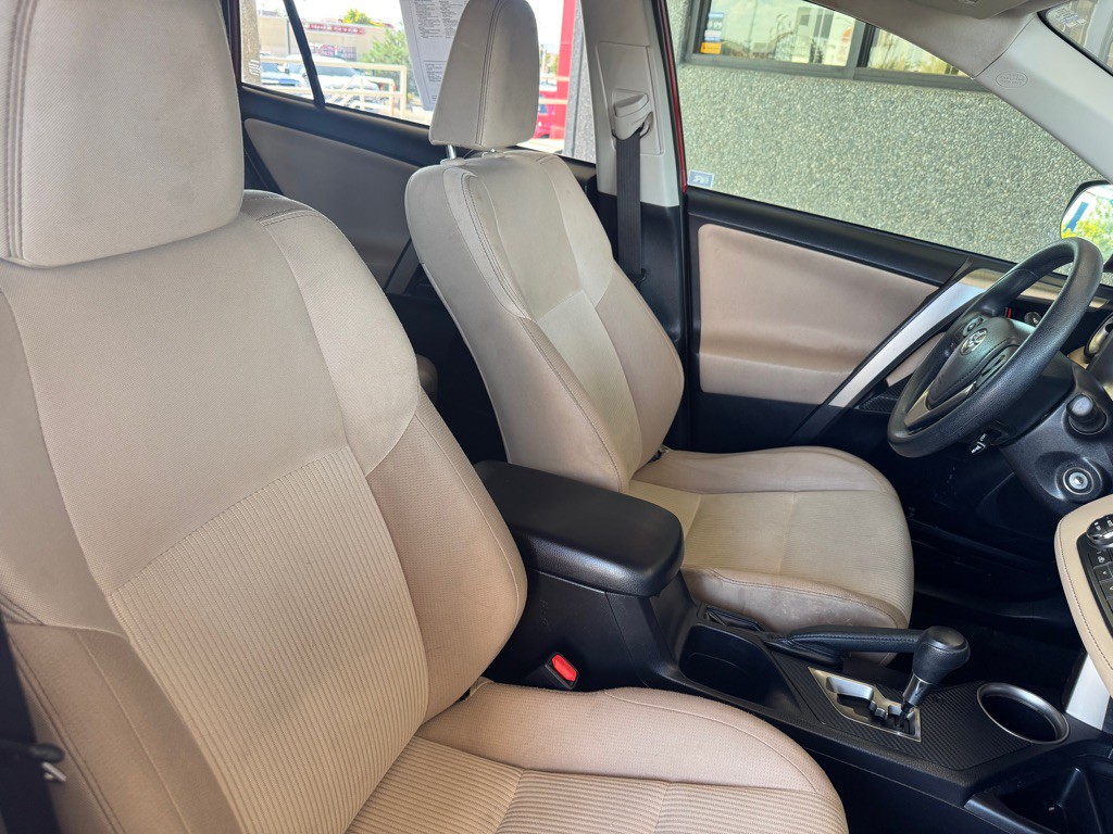 2015 Toyota Rav4 Image 20