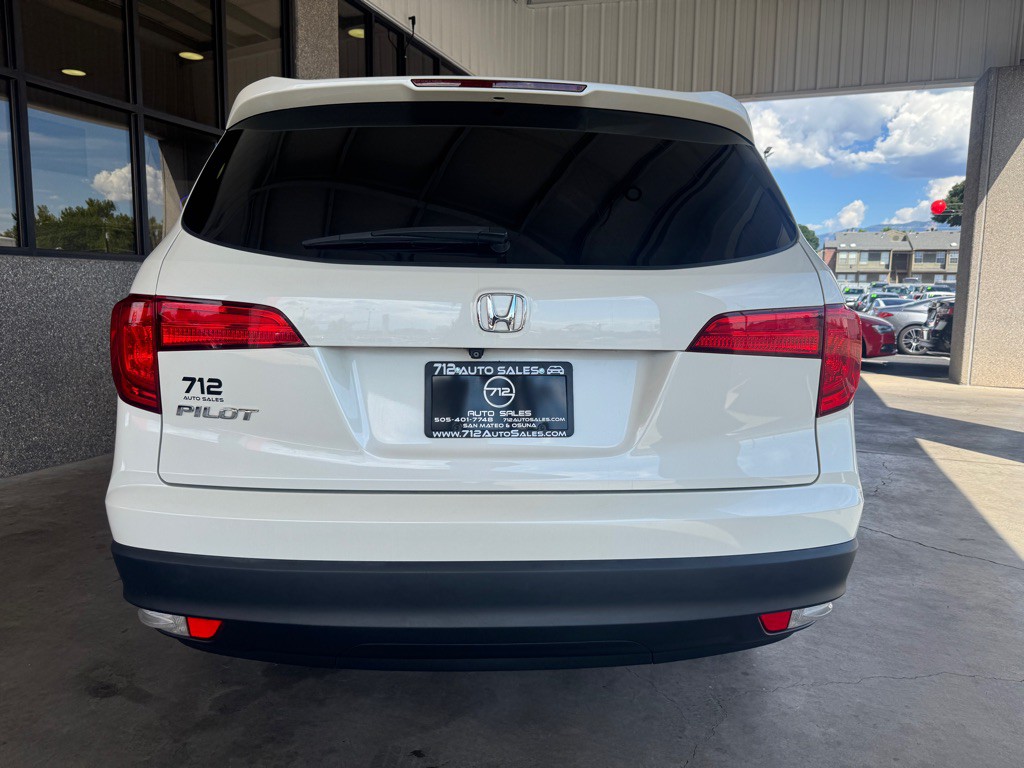 2017 Honda Pilot Image 32