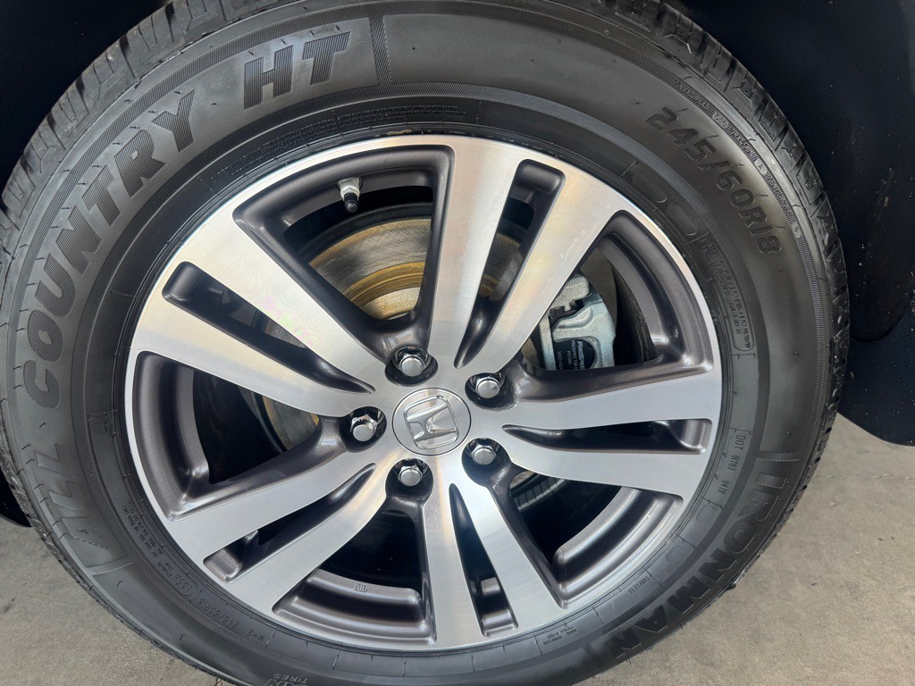 2017 Honda Pilot Image 39