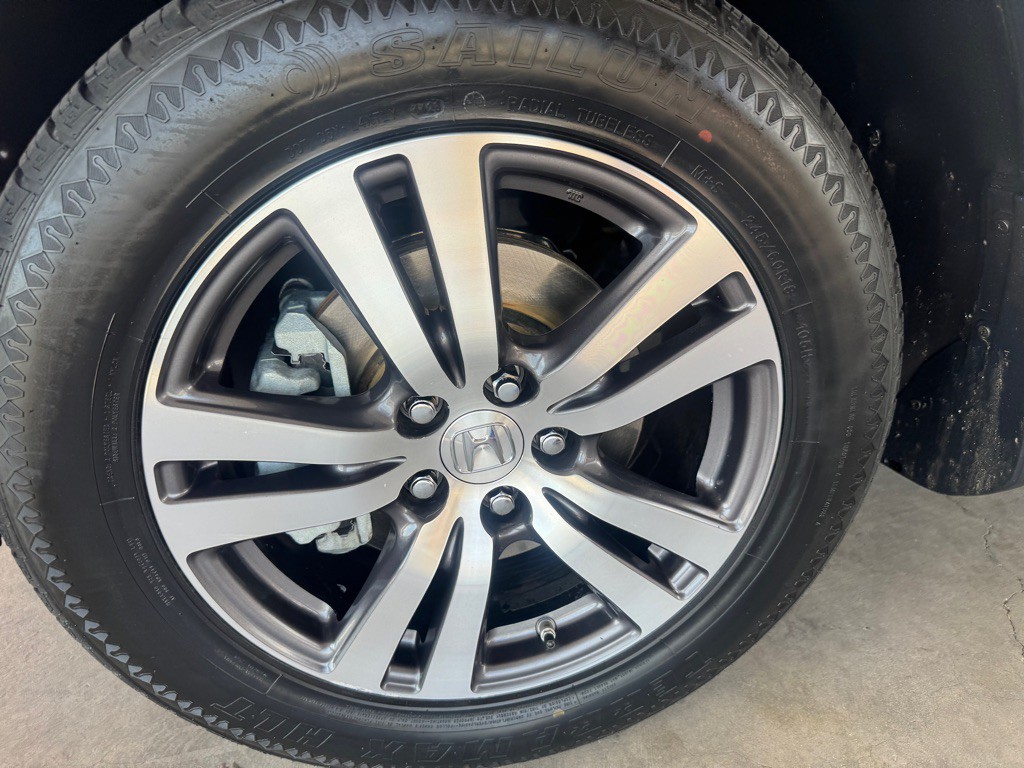 2017 Honda Pilot Image 40