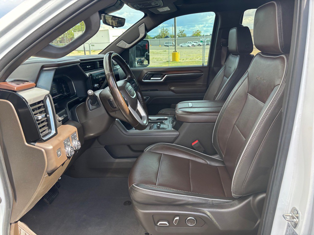 2024 GMC Sierra Image 5