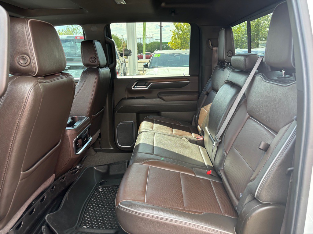 2024 GMC Sierra Image 21